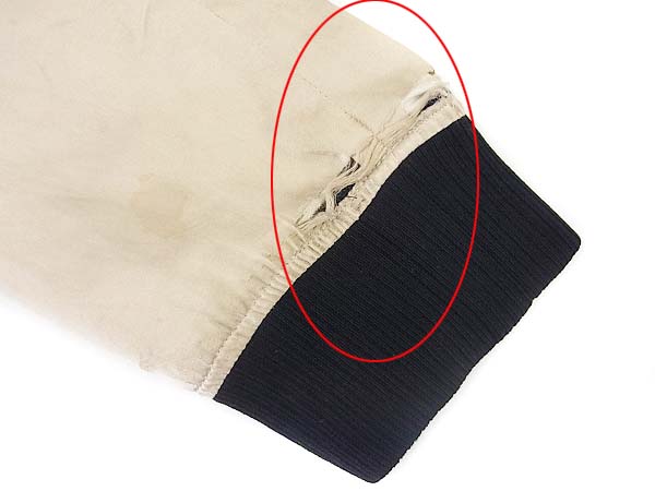 実際に弊社で買取させて頂いたFACTOTUM/ファクトタム スカジャン 鷹/刺繍 黒オフホワイト 46の画像 4枚目