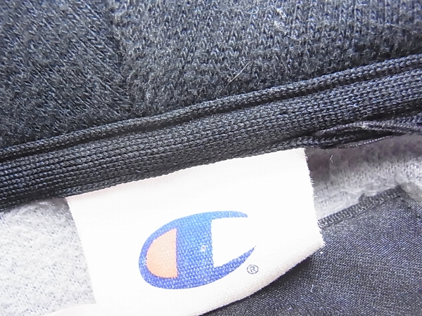 実際に弊社で買取させて頂いたドレスキャンプ×チャンピオン ジップアップパーカー 黒/44の画像 3枚目