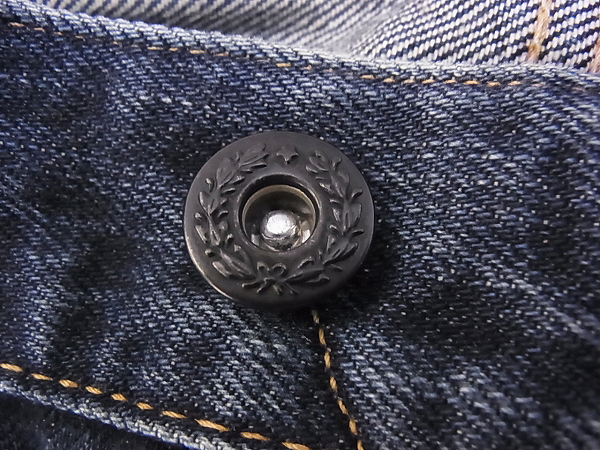 実際に弊社で買取させて頂いたKURO×EDIFICE コラボ USED加工/ストレートデニムパンツ 31の画像 6枚目