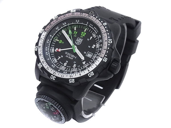 実際に弊社で買取させて頂いたルミノックス[6万↑]Recon Nav Spc 8830 Series /リーコン 黒の画像 1枚目