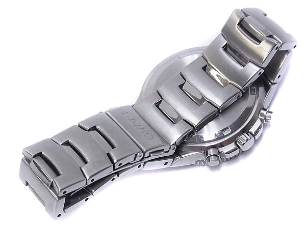 実際に弊社で買取させて頂いたSEIKO/セイコー BAR HONDA クロノグラフ 腕時計/7T92-0GE0の画像 5枚目