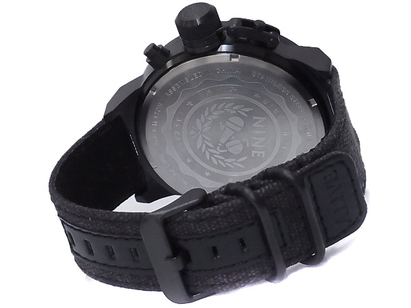 実際に弊社で買取させて頂いたNINE RULAZ×ALIVE エディクト52 100個限定 クロノ腕時計 黒の画像 4枚目
