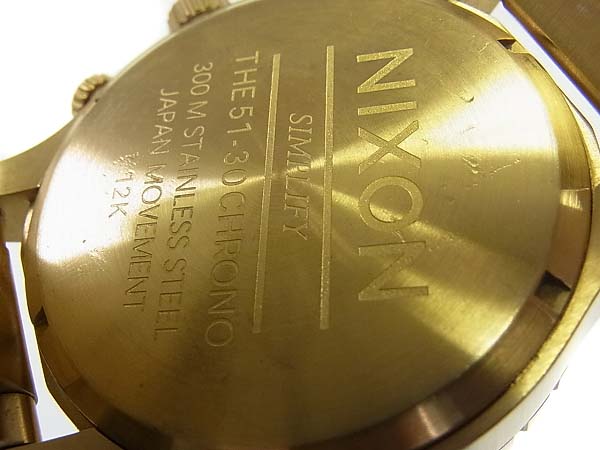 実際に弊社で買取させて頂いたNIXON/ニクソン 51-30 オールゴールド アナログ腕時計 A083502の画像 5枚目