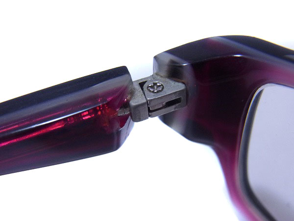 実際に弊社で買取させて頂いたless than human/レスザンヒューマン メガネフレーム 黒系の画像 4枚目