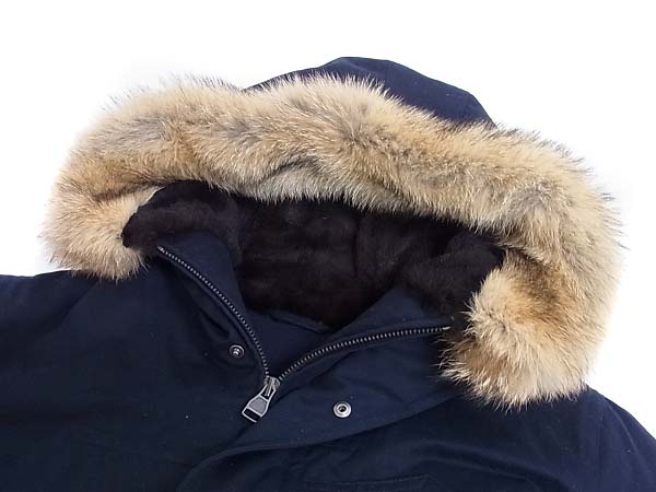 実際に弊社で買取させて頂いたdunhill/ダンヒル ファー付き/ダウンジャケット ネイビー/Mの画像 7枚目