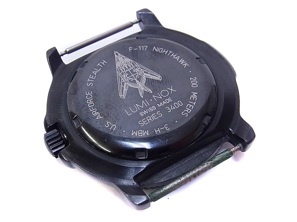実際に弊社で買取させて頂いたLUMINOX/ルミノックス ナイトホーク 3400 黒 腕時計/F-117の画像 5枚目