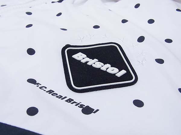 実際に弊社で買取させて頂いたSOPHNET×NIKE F.C.R.B 15FA  POLKA DOT PRACTICEセットアップ/Sの画像 5枚目