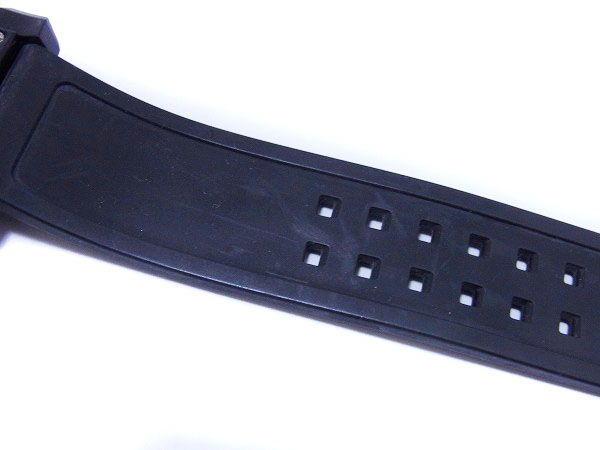 実際に弊社で買取させて頂いたルミノックス×STUSSY ダイバーズウォッチ 腕時計 黒オレンジの画像 5枚目