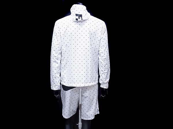 実際に弊社で買取させて頂いたSOPHNET×NIKE F.C.R.B 15FA  POLKA DOT PRACTICEセットアップ/Sの画像 1枚目