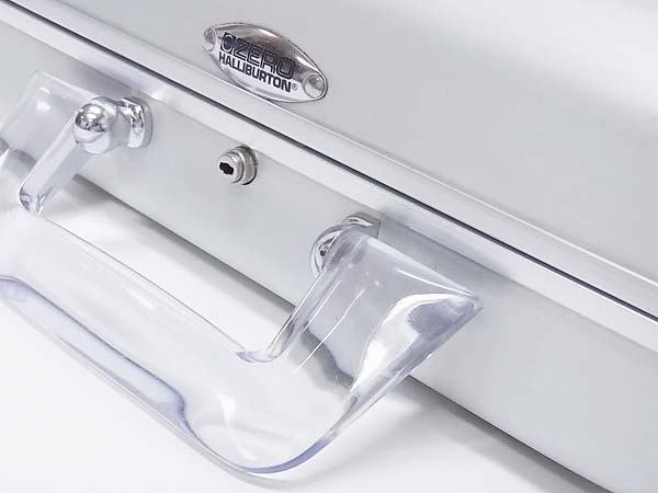 実際に弊社で買取させて頂いたZERO halliburton/ゼロ ハリバートン 2WAYミニアタッシュケースの画像 8枚目