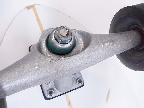 実際に弊社で買取させて頂いたCARVER/カーバー ロングスケートボード コンプリートの画像 2枚目