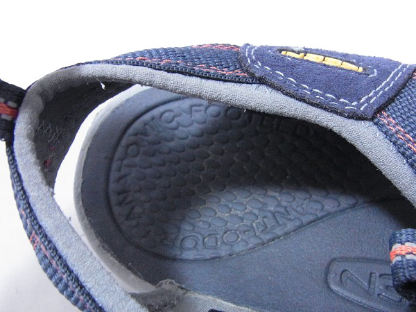 実際に弊社で買取させて頂いたkeen/キーン ニューポート スポーツサンダル 110230/26.5の画像 6枚目