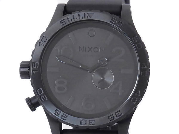 実際に弊社で買取させて頂いたNIXON/ニクソン 51-30 PU オールブラック 腕時計 A058001の画像 1枚目