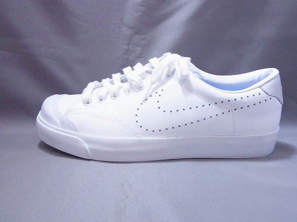 実際に弊社で買取させて頂いたNIKE×Fragment Design ALL COURT PREMIUM LTHR 386752-103/28.5の画像 1枚目