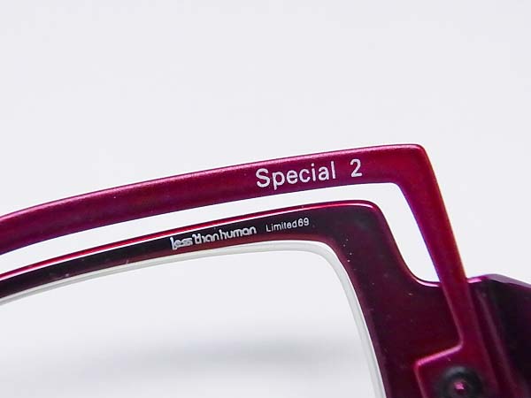 実際に弊社で買取させて頂いたLESS THAN HUMAN/レスザンヒューマン L-ONE メガネフレーム 赤の画像 6枚目