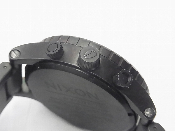 実際に弊社で買取させて頂いたNIXON/ニクソン 51-30 CHRONO オールブラック 腕時計/A083001の画像 4枚目