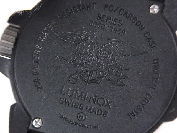 実際に弊社で買取させて頂いたルミノックス ネイビーシールズ 20周年記念限定 T25表記/8815の画像 4枚目