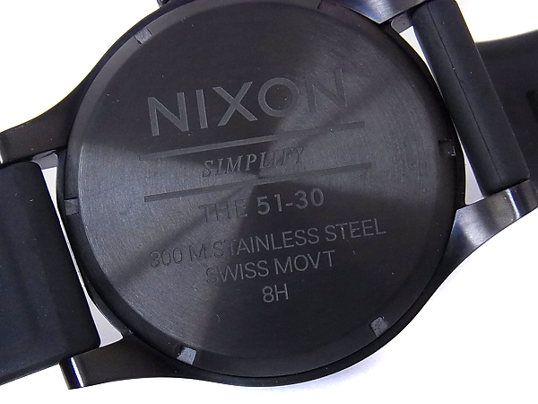 実際に弊社で買取させて頂いたNIXON/ニクソン 51-30 PU オールブラック/Blue 腕時計 A058602の画像 6枚目