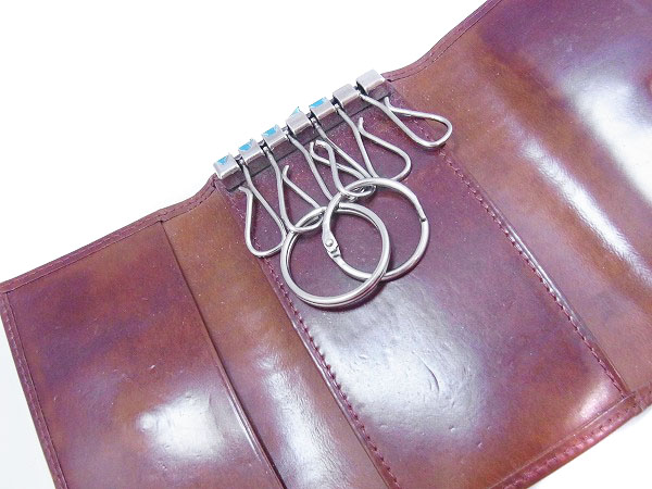実際に弊社で買取させて頂いたCartier/カルティエ パンサー 6連レザーキーケース ブラウンの画像 4枚目
