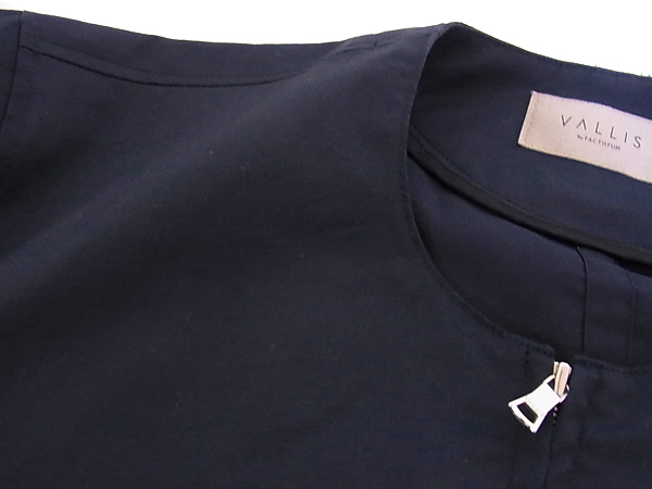 実際に弊社で買取させて頂いたヴァリス バイ ファクトタム 15AW ノーカラー薄手ブルゾン 46の画像 6枚目