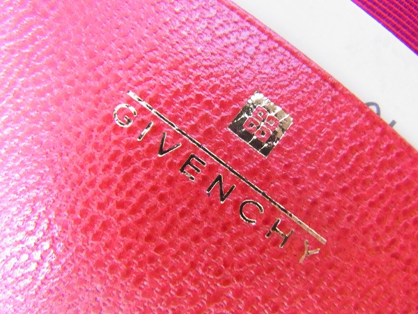 実際に弊社で買取させて頂いたGIVENCHY/ジバンシー 5連フックレザーキーケース レッドの画像 5枚目