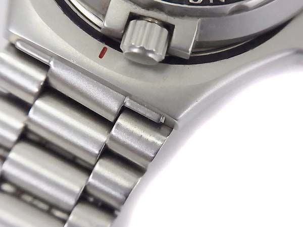 実際に弊社で買取させて頂いたHUNTING WORLD/ハンティングワールド コンパスウォッチ 赤の画像 5枚目