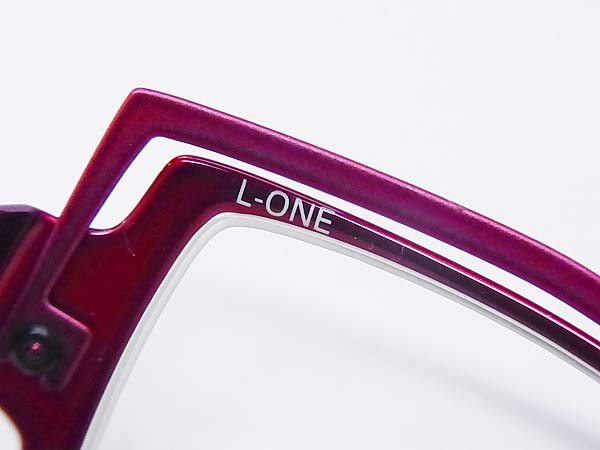 実際に弊社で買取させて頂いたLESS THAN HUMAN/レスザンヒューマン L-ONE メガネフレーム 赤の画像 5枚目