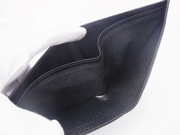 実際に弊社で買取させて頂いたBVLGARI/ブルガリ 二つ折り財布/ウォレット 小銭入れ無し 黒の画像 7枚目