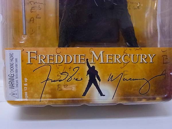 実際に弊社で買取させて頂いたNECA フレディ マーキュリー 1970's バージョン フィギュアの画像 4枚目