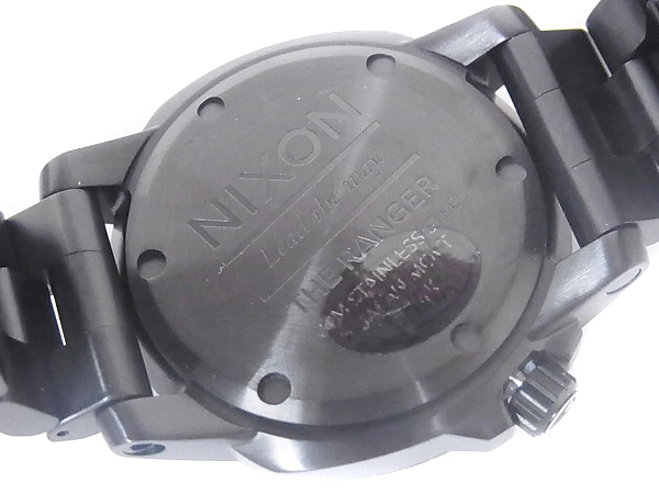 実際に弊社で買取させて頂いたNIXON/ニクソン レンジャー オールブラック クオーツ A506-001の画像 5枚目