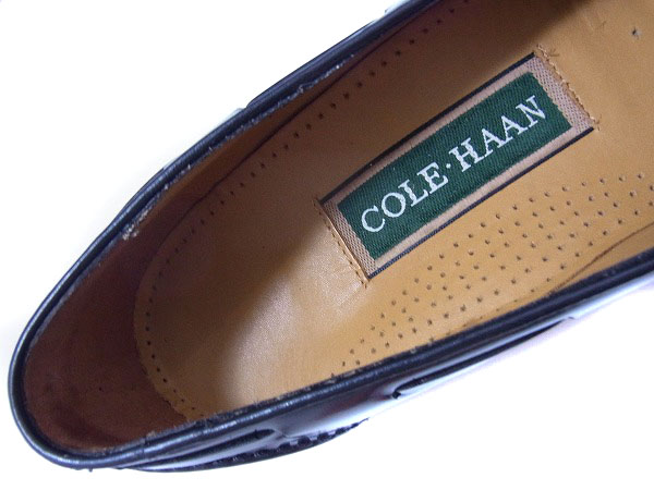 実際に弊社で買取させて頂いたCOLE HAAN/コールハーン フリンジローファー ブラック/9Mの画像 6枚目