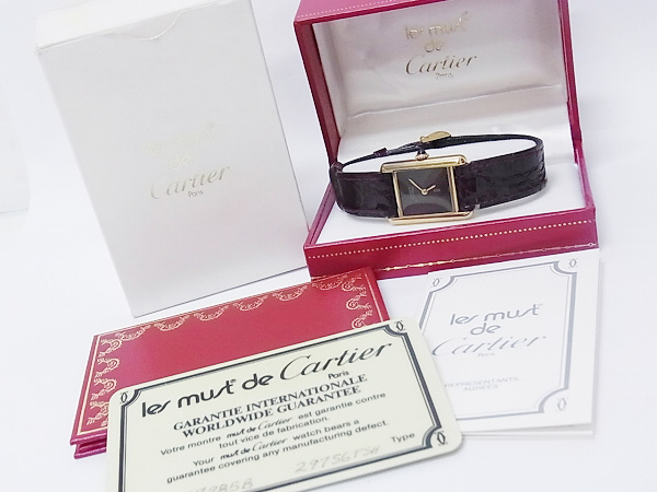 実際に弊社で買取させて頂いたカルティエ マストタンク 手巻き Silver925 ブルーサファイヤの画像 9枚目