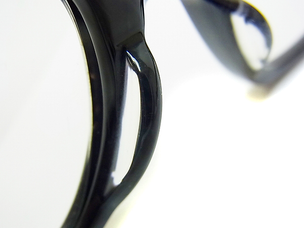 実際に弊社で買取させて頂いたオリバー ゴールドスミス COMMANDER メガネフレーム 黒の画像 2枚目
