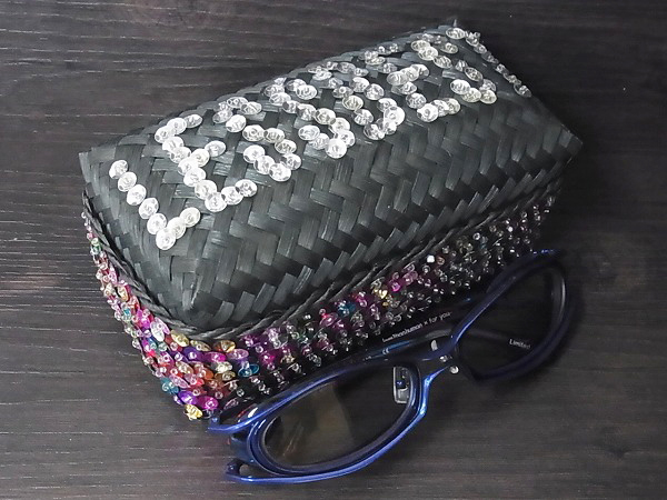 実際に弊社で買取させて頂いたレスザンヒューマン limited13 めがねフレーム オバール型の画像 6枚目