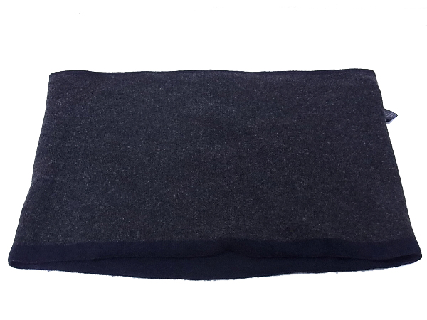 実際に弊社で買取させて頂いたGiorgio Armani/アルマーニ ウールスヌード/ストール ネイビーの画像 5枚目