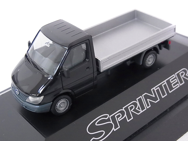 実際に弊社で買取させて頂いたMINICHAMPS他 メルセデスベンツ/アストラキャラバン等 10点以上の画像 4枚目