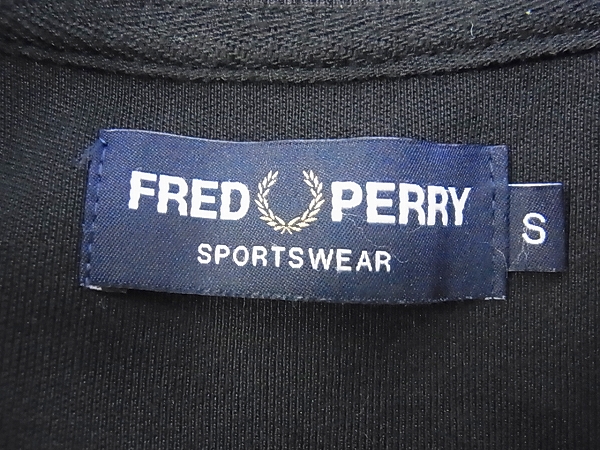 実際に弊社で買取させて頂いたFRED PERRY/フレッドペリー 長袖/ジャージ/トラックジャケット Sの画像 2枚目