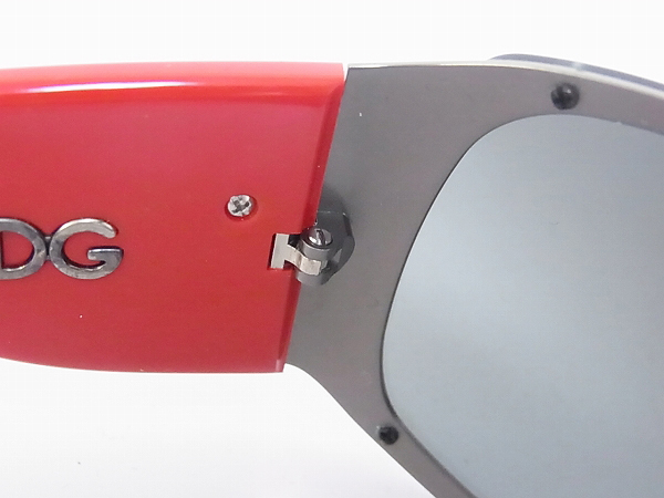実際に弊社で買取させて頂いたD&G/ドルチェ&ガッバーナ サングラス DG2061 418/88 レッドの画像 4枚目