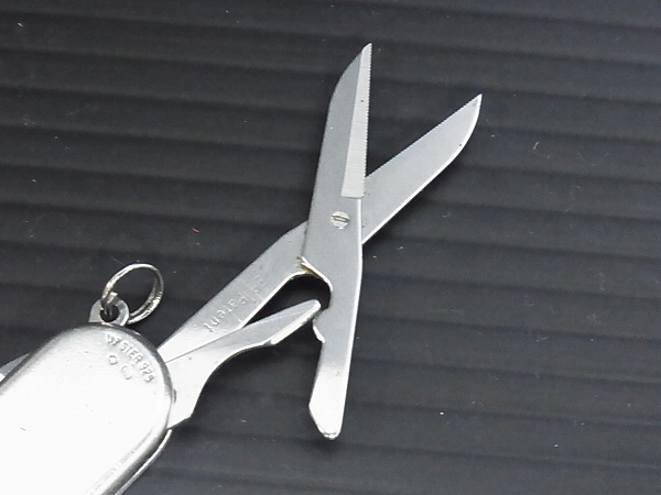 実際に弊社で買取させて頂いたdunhill/ダンヒル ナイフ ハサミ シルバー 多目的ナイフの画像 4枚目