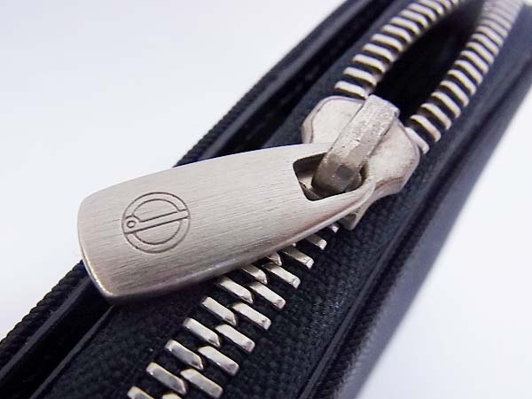実際に弊社で買取させて頂いたdunhill/ダンヒル ブラック ジップ 小銭いれ カード入れの画像 4枚目