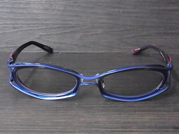 実際に弊社で買取させて頂いたレスザンヒューマン limited13 めがねフレーム オバール型の画像 1枚目