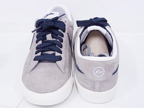 実際に弊社で買取させて頂いたNIKE×uniform experiment TENNIS CLASSIC AC 377812-041/26.5の画像 1枚目