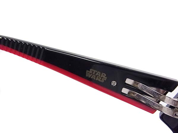 実際に弊社で買取させて頂いたLESS THAN HUMAN×STAR WARS ダースベイダーモデル 眼鏡フレームの画像 3枚目