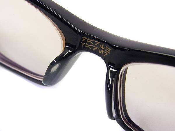 実際に弊社で買取させて頂いたLESS THAN HUMAN×STAR WARS ダースベイダーモデル 眼鏡フレームの画像 4枚目