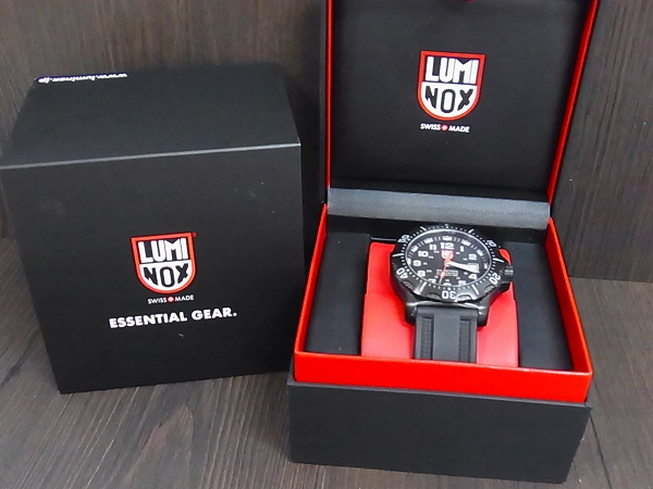 実際に弊社で買取させて頂いたLUMINOX/ルミノックス ANU 4200シリーズ/ref.4221.CW クォーツの画像 7枚目
