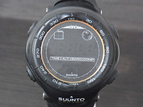 実際に弊社で買取させて頂いたSUUNTO/スント VECTOR/ベクター クォーツ X-Black SS012279110の画像 2枚目