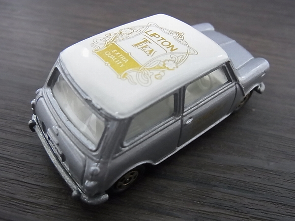 実際に弊社で買取させて頂いたTOMICA/トミカ 日本製 ミニクーパー F-8-81等 1/50 3点セットの画像 6枚目