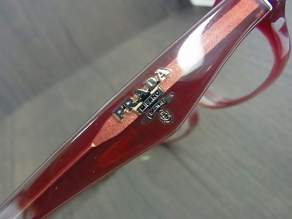 PRADA/プラダ スクエア型 メガネ/セルフレーム 赤紫/VPR11Pの PRADA/プラダ スクエア型 メガネ/セルフレーム 赤紫/VPR11Pの