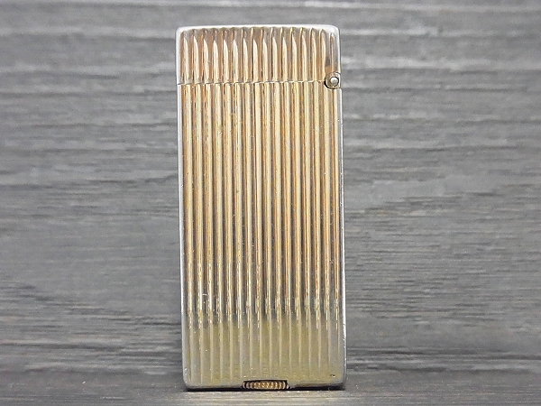 実際に弊社で買取させて頂いたダンヒル ヴィンテージ 1950年代頃 U.S.PATENT オイルライターの画像 1枚目