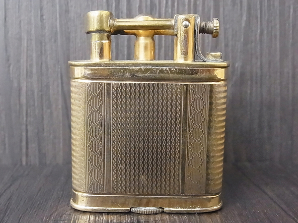 実際に弊社で買取させて頂いたdunhill/ダンヒル ヴィンテージ オイルライター ゴールドの画像 1枚目